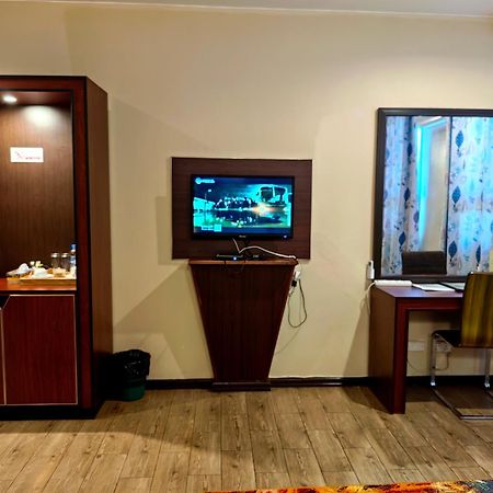 Great Wall Hotel Дар-ес-Салам Екстер'єр фото