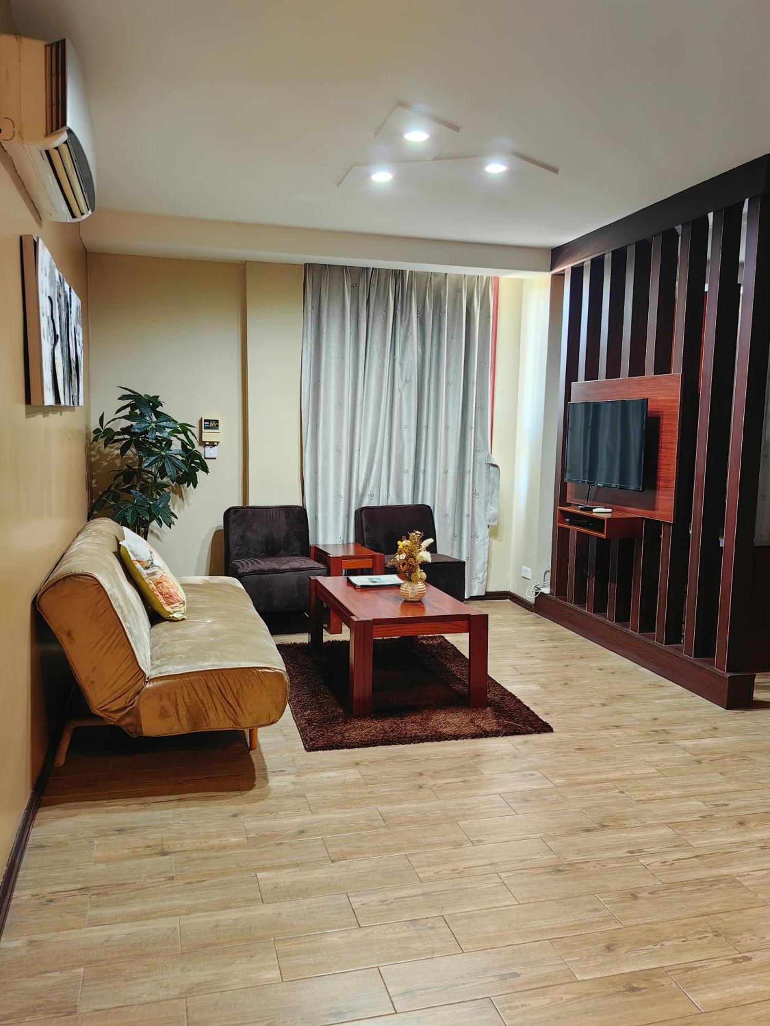 Great Wall Hotel Дар-ес-Салам Екстер'єр фото